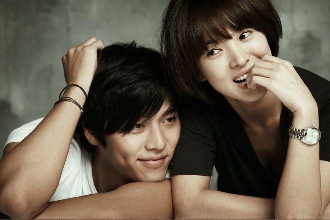 Dân mạng kêu gọi Song Hye Kyo tránh xa Hyun Bin sau tin đồn hẹn hò