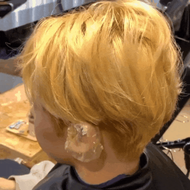 Làm đẹp tại salon BTS, TWICE, chàng Youtuber đau ví nhưng đáng!