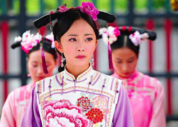 Lộ sẹo trên cổ tay, Dương Mịch vướng nghi vấn ngược đãi bản thân