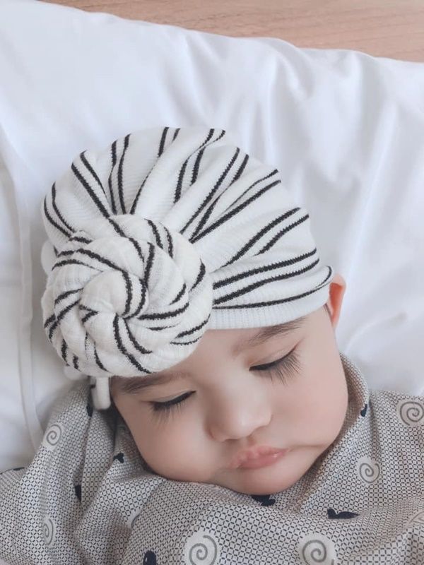 5 thực phẩm mẹ bầu ăn vào con sinh ra có mi dài, cong