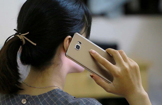 Nguyên tắc khi con gái sống 1 mình: làm lỗ nhỏ trên cửa, nuôi thú cưng