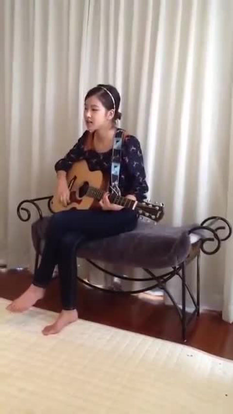 Rosé (BLACKPINK): 8 năm để trở thành main vocal của nhóm nữ đình đám