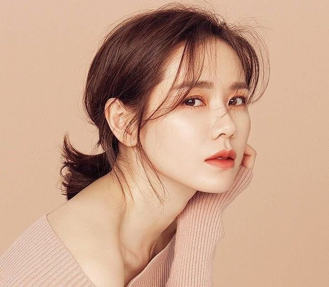 Nguyên tắc của chị đẹp Son Ye Jin: Không trang điểm khi đi đóng phim