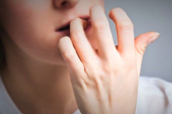 Dự đoán phong thủy: Tài vận tụt dốc vì rung chân, không lấy tiền lẻ