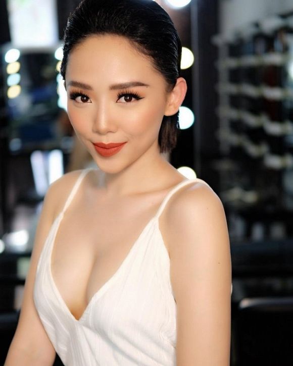 Những mỹ nhân Việt trẻ ra nhờ cắt tóc ngắn và để mái