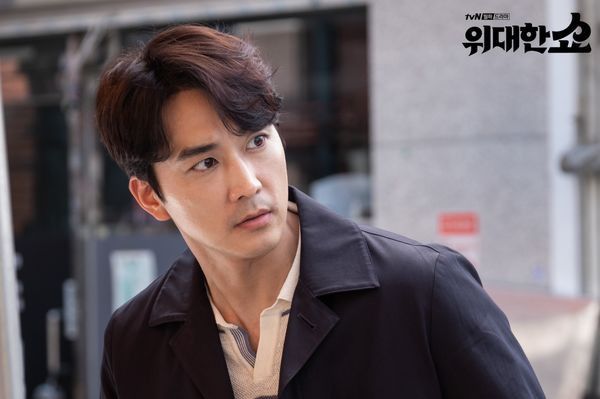 Knet chọn nam diễn viên đẹp trai nhưng diễn dở: Lee Min Ho đầu bảng