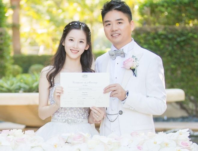 Tưởng Phàm và 3 tỷ phú khốn đốn vì lùm xùm tình ái
