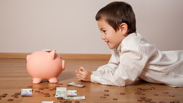 8 bí quyết dạy con thành tỉ phú: đừng nói ''Nhà mình không có tiền''