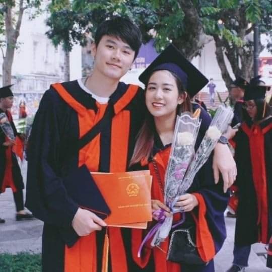 Tùng Sơn - Trang Lou: Cái kết hạnh phúc của mối tình năm 17 tuổi