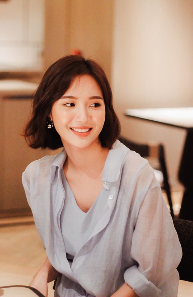 Giữa bão lùm xùm, Chi Pu bị đào lại phốt lấy tên FC người khác
