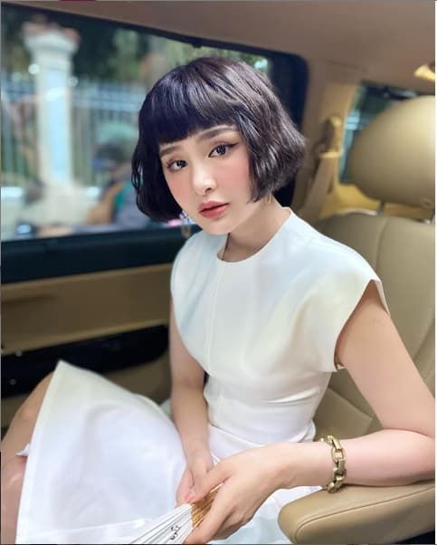 Sao Việt 24/6: Gil Lê - Hoàng Thùy Linh dự tiệc sinh nhật Minh Hằng