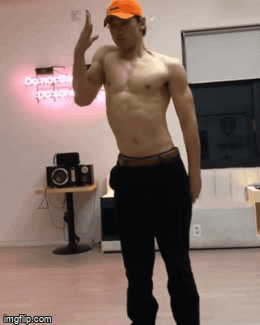 Bi Rain lấy lại phong độ với body 6 múi đánh bại loạt idol trẻ