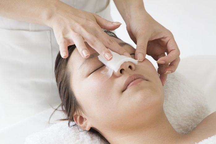 Dao kéo nhẹ phần mũi, nhan sắc của Lệ Quyên ngày càng lên hương