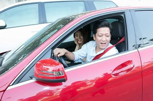 Dù giàu có, Trường Giang - Nhã Phương vẫn ở căn nhà cấp 4 tại quê nhà