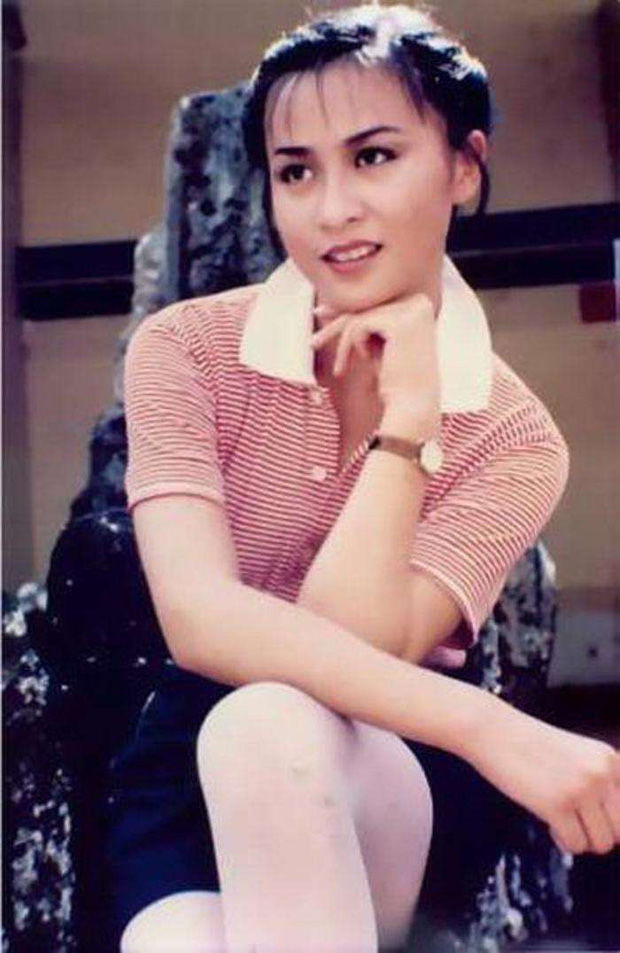 Mỹ nhân từng miệt thị Tinh Gia: Yêu toàn người tồi, tuổi 63 cô độc