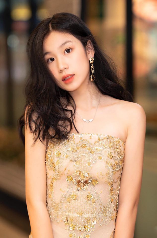 Ái nữ Lưu Thiên Hương, Trương Ngọc Ánh sớm sở hữu nét đẹp vượt trội