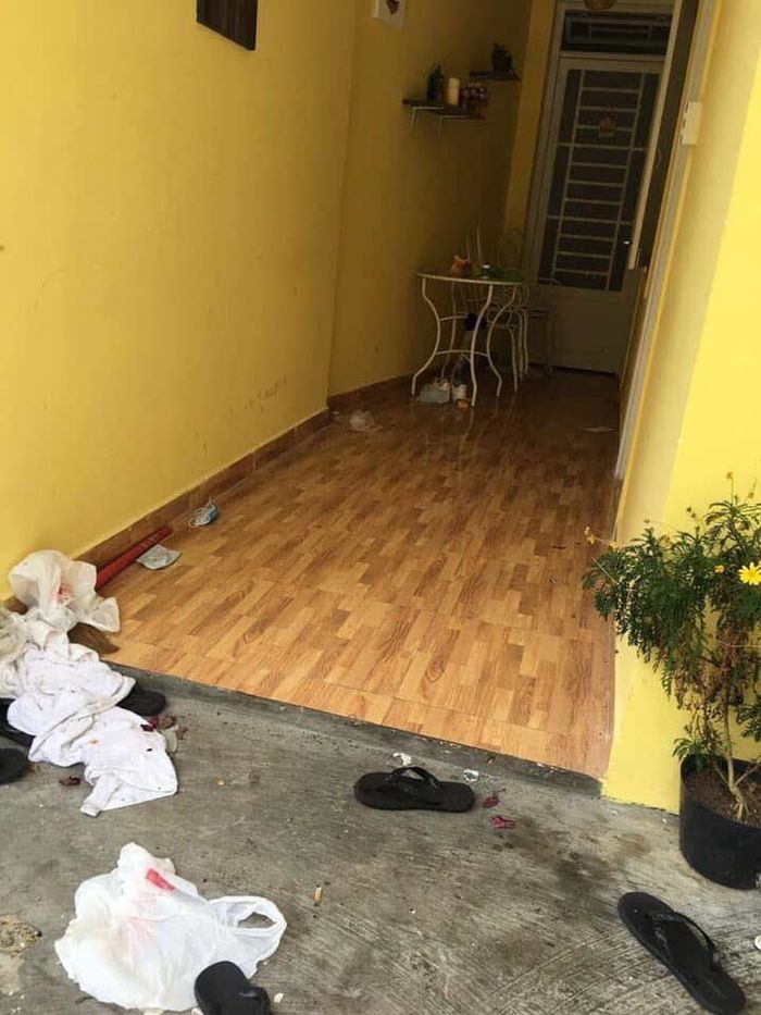 Những pha ở bẩn kinh hoàng của các thượng đế tại khách sạn