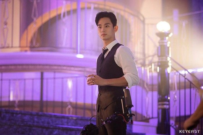 Kim Soo Hyun: Mỹ nam có cát xê cao nhất Hàn Quốc, Lee Min Ho thua xa