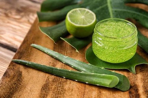 Đánh bay nám chỉ với 1 bẹ nha đam: Trộn với chanh tăng hiệu quả