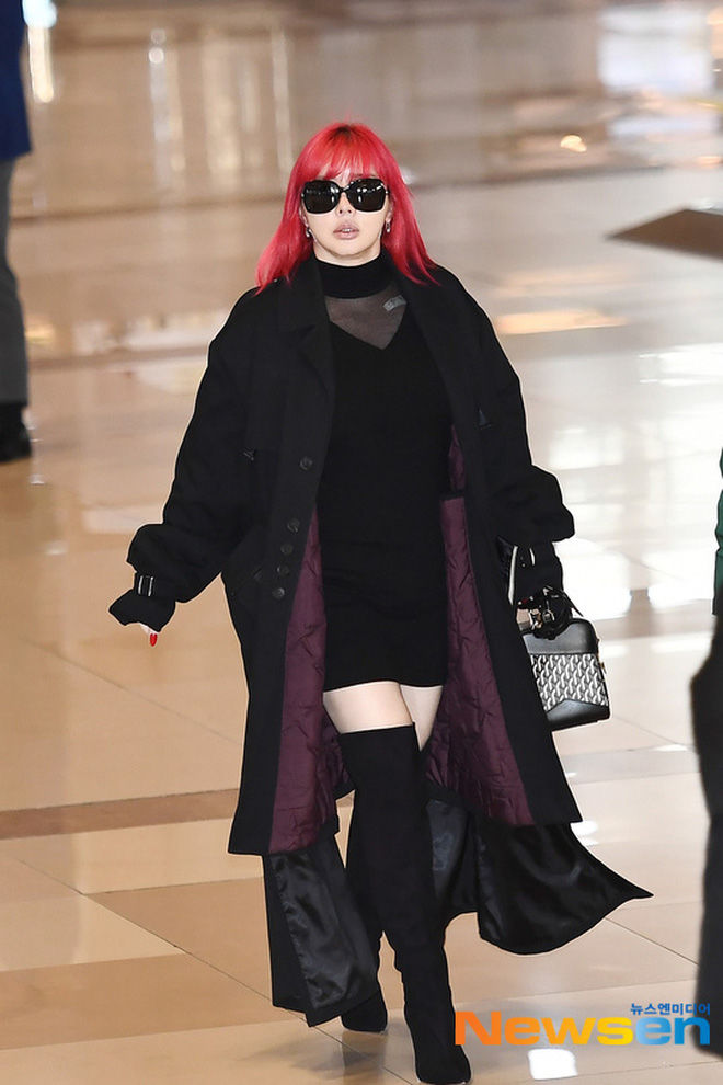 Đi sự kiện, Park Bom bị stylist dìm tơi tả với trang phục khó ngấm