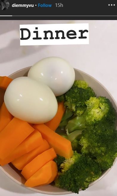 Diễm My 9X siết eo bé tí, da mịn đẹp nhờ: Ăn salad, sữa hạnh nhân
