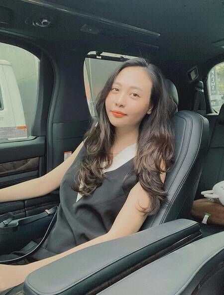 Động thái không xác nhận bầu bí của Hà Hồ, Đàm Thu Trang giống nhau