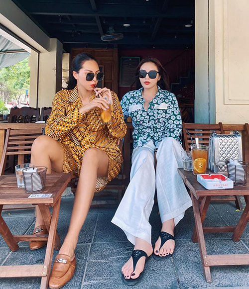 Đông Nhi diện bikini ở tháng thứ 5 thai kỳ, Sĩ Thanh hẹn hò lãng mạn