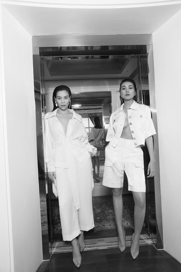 Hà Hồ - Thanh Hằng dắt díu nhau lên tạp chí Vogue Pháp đầy ấn tượng