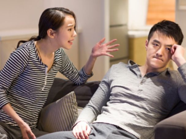 6 câu nói bất lợi cho chồng, vợ khôn ngoan sẽ không bao giờ hé răng