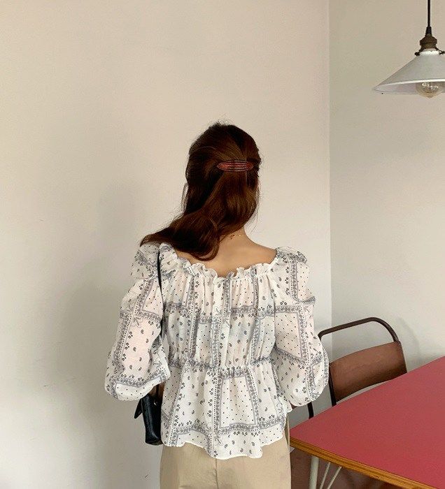 Loạt phụ kiện xưa cũ bỗng lên ngôi: Chun buộc tóc vải, cặp tóc ngang