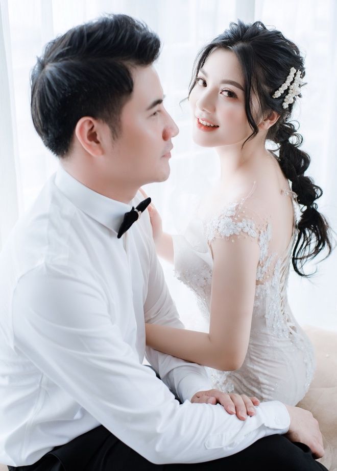 Cặp đôi quen nhau qua Tik Tok rồi kết hôn chỉ sau 3 lần gặp mặt
