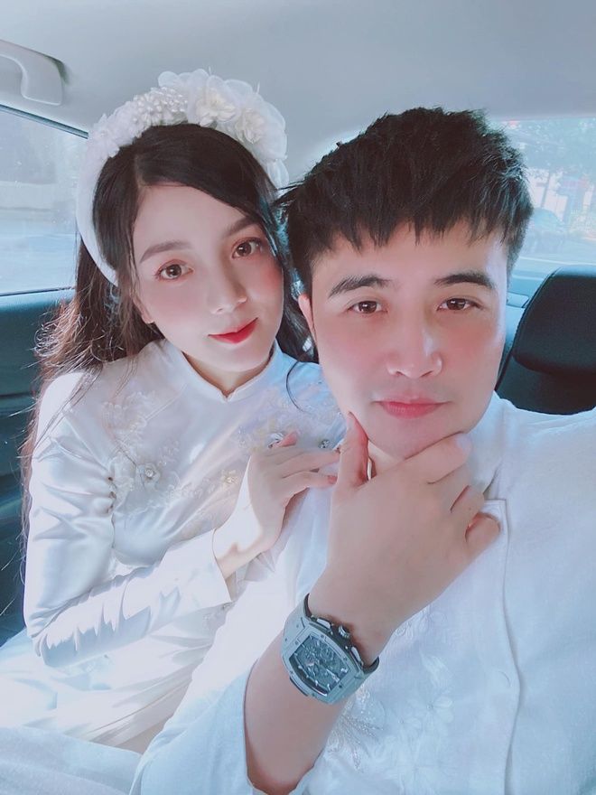 Cặp đôi quen nhau qua Tik Tok rồi kết hôn chỉ sau 3 lần gặp mặt