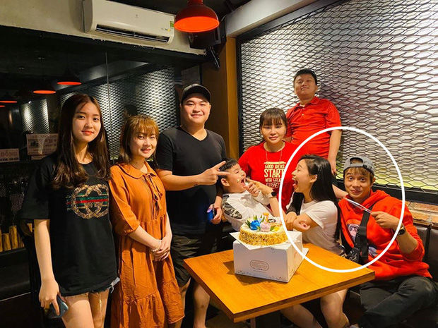 Lê Lộc đăng ảnh với Tuấn Dũng, netizen và nửa showbiz đẩy thuyền