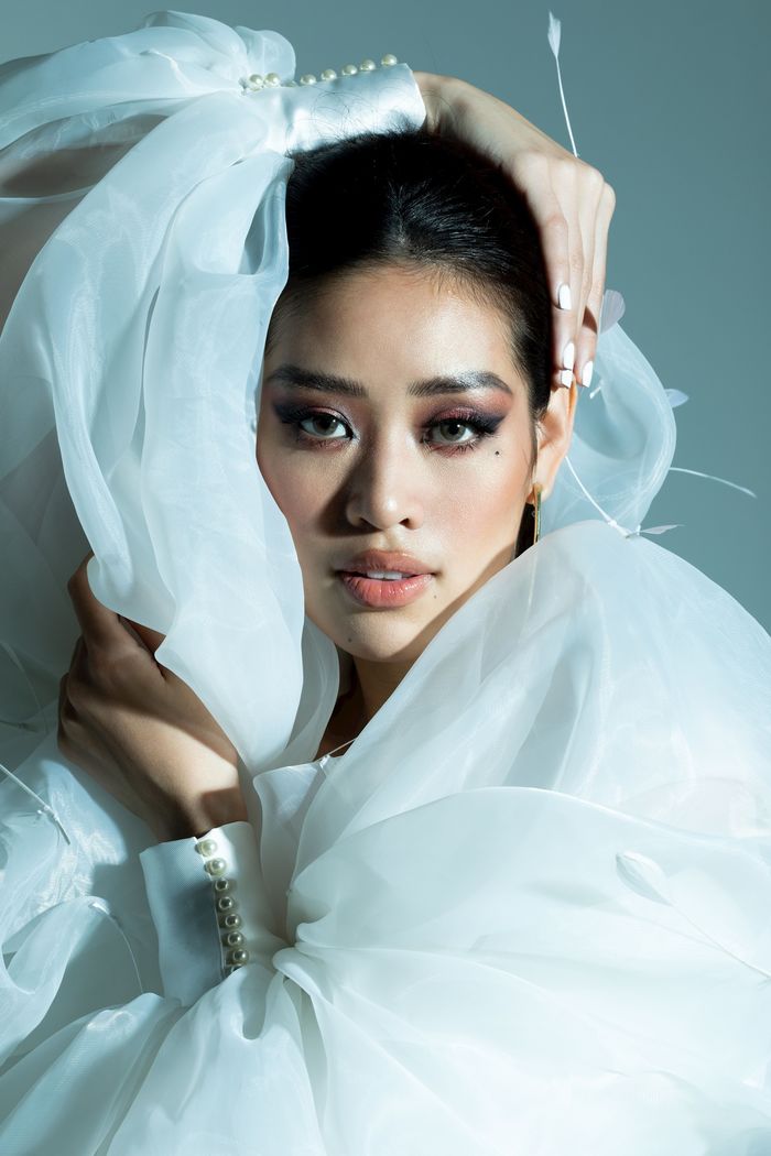 Lynk Lee đụng hàng với loạt mỹ nhân Việt