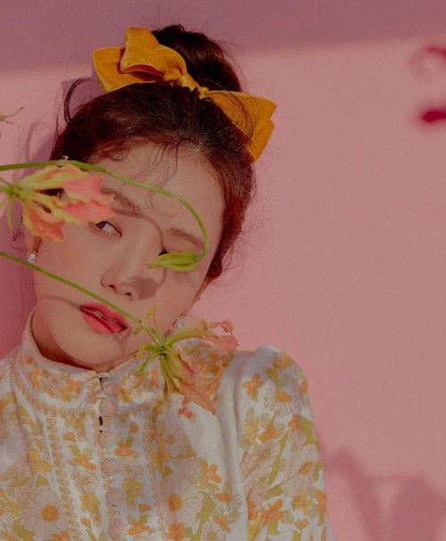 Mùa hè mát mẻ khi “đu trend” tóc búi như Jennie, Tzuyu và loạt sao Hàn