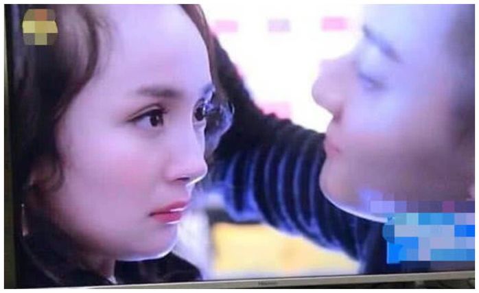 Những điểm xấu “khó cứu” của mỹ nhân Cbiz: Phạm Băng Băng bắp tay to