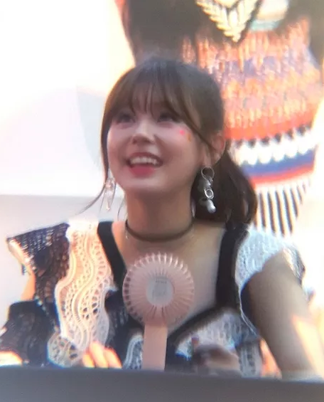 Đọ sắc các thánh cam thường của mỹ nhân KPOP