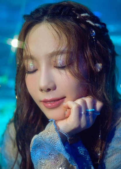 Taeyeon chứng minh nhan sắc thăng hạng qua bộ ảnh mới