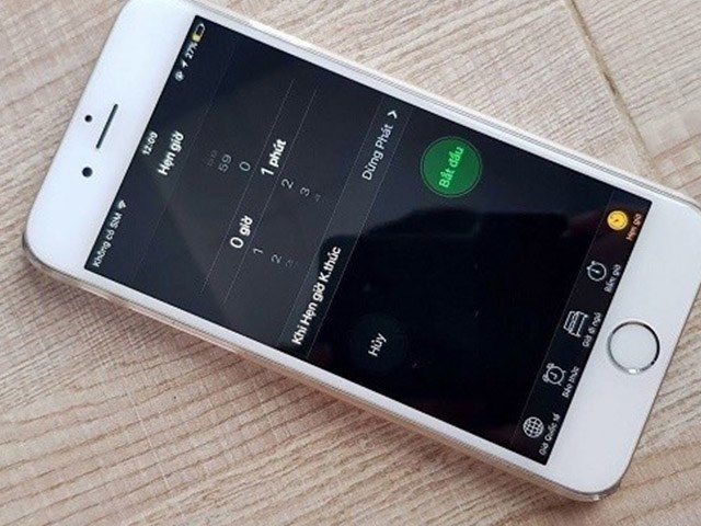 Văn Mai Hương sở hữu làn da căng bóng, mịn màng: Nhờ tẩy trang kỹ
