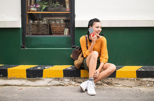 Tư thế chụp ảnh đơn giản, hút nghìn like dành cho hội thích sống ảo