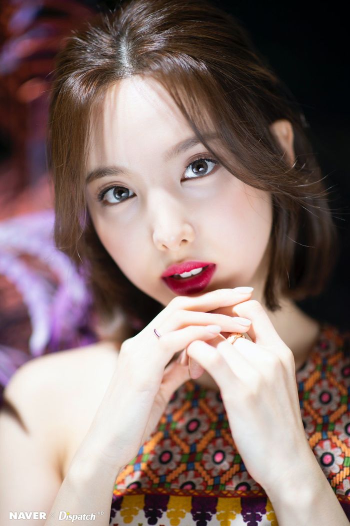 TWICE dạo này siêu đỉnh: Nhóm toàn visual, phong cách đẹp miễn chê
