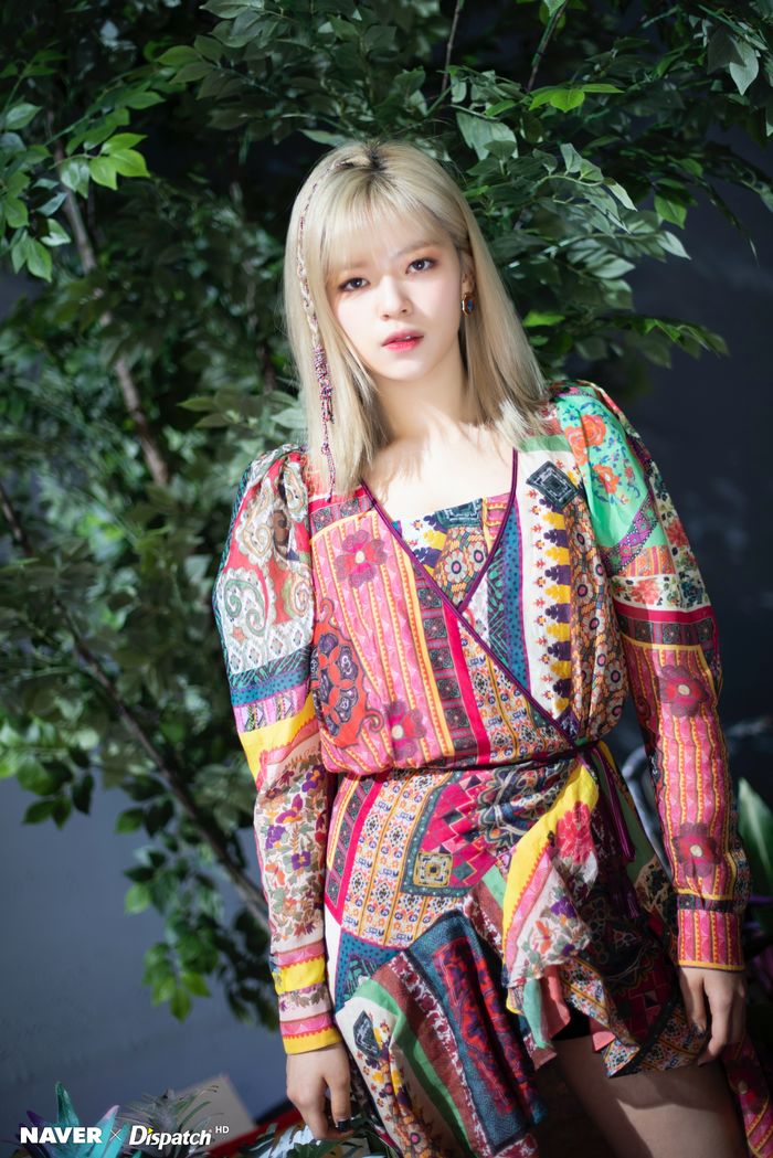 TWICE dạo này siêu đỉnh: Nhóm toàn visual, phong cách đẹp miễn chê