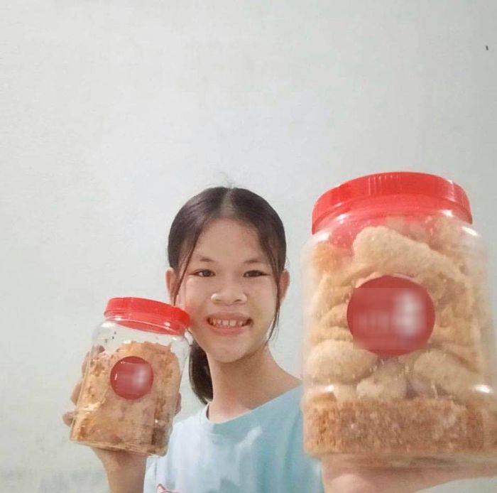 Bố nhập viện vì bệnh nặng, Nga Bento nhận PR để phụ mẹ tiền viện phí