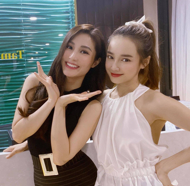 Nhã Phương và Diễm My đọ sắc, Hà Hồ khoe cận dáng bầu bí