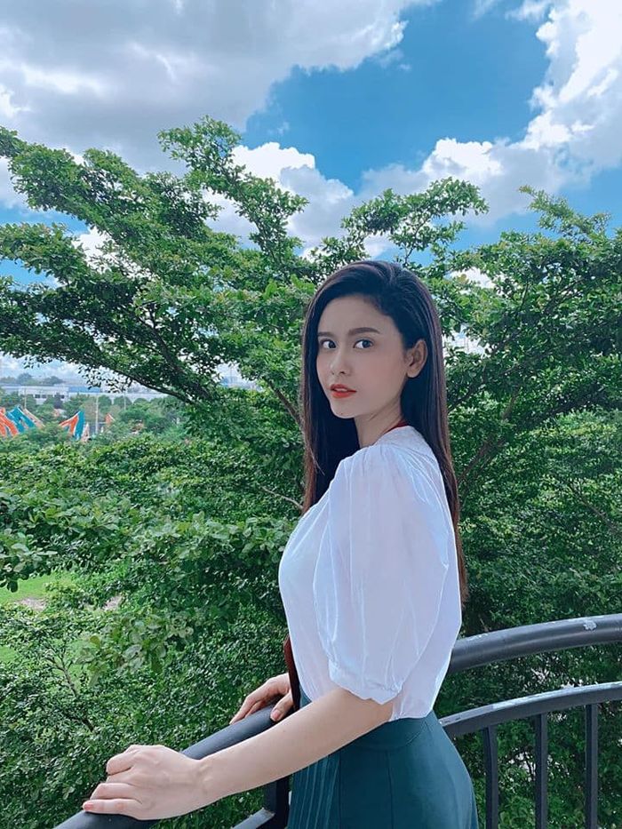 MC Đại Nghĩa khoe nhà mới hoành tráng, Rhymastic đón con đầu lòng