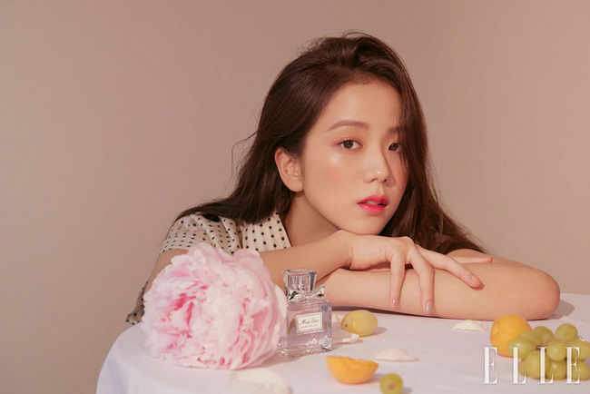Jisoo (Lovelyz) và sự nghiệp lận đận, luôn bị anti-fan vùi dập