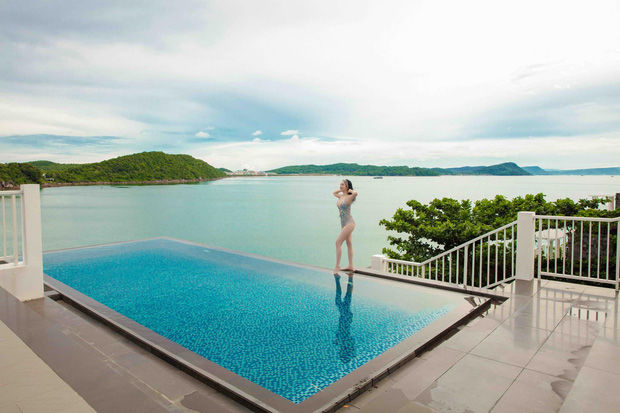 Hoa hậu Giáng My đẹp nín thở trong loạt ảnh diện bikini ở Phú Quốc