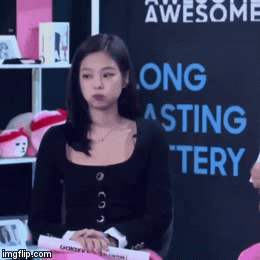 Phải đối mặt với anti-fan, Jennie để lộ nhiều dấu hiệu bất ổn tâm lý