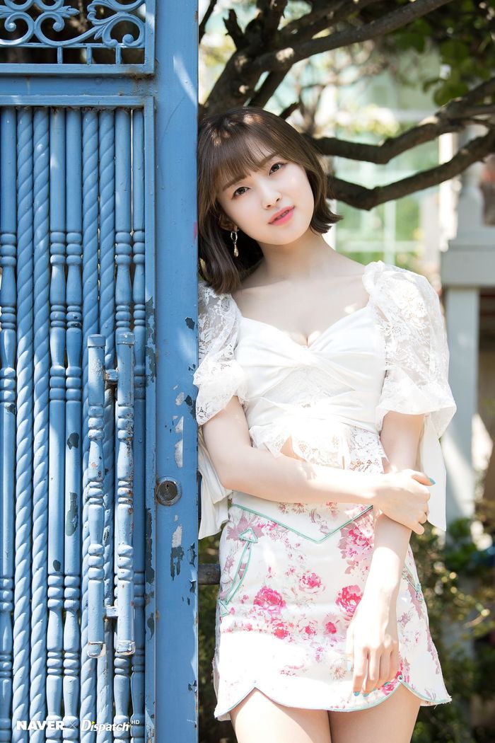4 idol nữ gây bão với mái tóc ngắn: Lisa cuốn hút, Arin trẻ trung