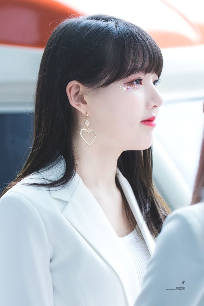 Idol nữ có góc nghiêng kém xinh nhất Kpop: Jennie, Nayeon bị gọi tên